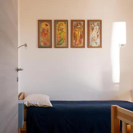 Prázdninový dům A 100mt Dalla Capoterra