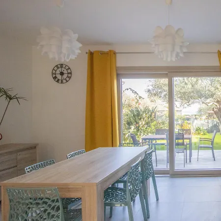 A 100mt Dalla 別荘 *